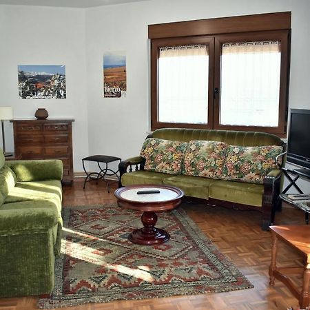 Apartamentos Picea Azul Vega de Espinareda エクステリア 写真