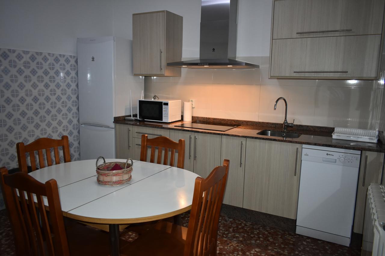 Apartamentos Picea Azul Vega de Espinareda エクステリア 写真